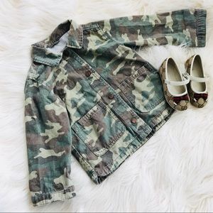 HAPPY SMILE CREW CAMO JACKET SZ 3/4T